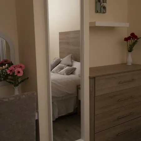 Nyaraló Laurel Cill Airne